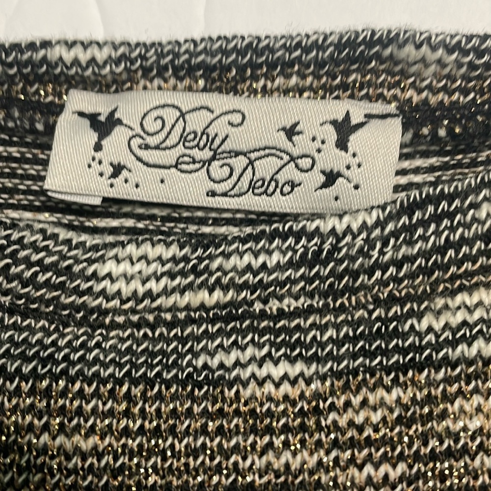 Deby Debo top XS faux leather short sleeves striped black/white/gold hi/lo hem - Picture 4 of 10